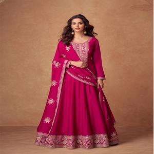 ชุดยาวสไตล์ anarkali ปักด้วยผ้าไหมพรีเมี่ยมพร้อมชุด dupatta งานเลี้ยงต้อนรับที่สวยงาม - Product Image 1