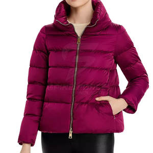 Chaqueta Acolchada Personalizada para Mujer, con Estampado Frontal, Cuello Alto y Cremallera Completa, al Mejor Precio al por Mayor, de Nailon/Poliéster para Invierno - Product Image 3