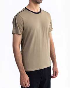 T-shirts unisexes personnalisés en polyester/coton respirant, écologiques, épais, tricotés, délavés à l'acide, imprimés en sérigraphie pour hommes - Product Image 2