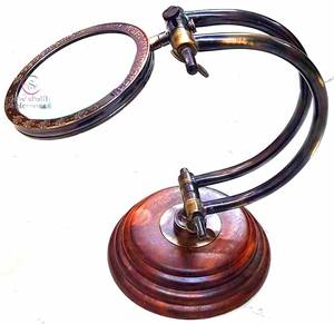 Loupe marine en laiton antique avec socle en bois Loupe marine nautique de style vintage Loupe vintage antique - Product Image 1