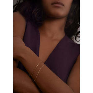 Pulsera Kyle Figaro de Oro 14K y Cadena de Eslabones Micro, Chapada en Oro Rodio con Diamantes y Perlas, Estilo Religioso - Product Image 2