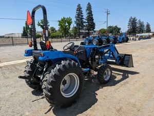 Tracteur utilitaire compact LS Tractor MT226E, 26 CV, diesel, 4 roues motrices, petit tracteur agricole avec option de chargeur frontal pour l'agriculture - Product Image 3