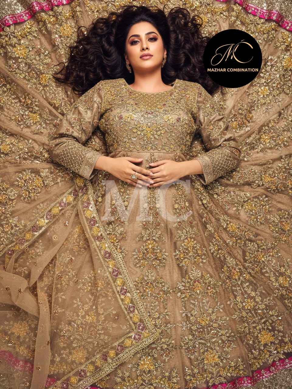 โกลเด้น