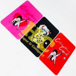 Extensiones de Pestañas Acrílicas Rosa Bebé con Diseño de Mariposa, Estilo Nuevo, Magnéticas, Sostenibles, con Logotipo Negro Personalizado - Product Image 1