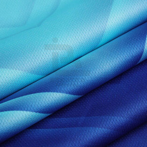 Servicio OEM Uniforme de Fútbol para Hombre - 100% Poliéster de Secado Rápido y Transpirable, Ropa de Entrenamiento Personalizada con Nombre y Logotipo del Equipo, Precio Bajo - Product Image 5