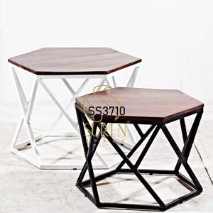 Mesa de Centro Moderna de Estilo Industrial Indio con Tapa de Madera y Patas de Hierro, Hecha a Mano, SUREN SPACE SS3710, Origen Rajasthan, para Sala de Estar o Comedor - Product Image 1