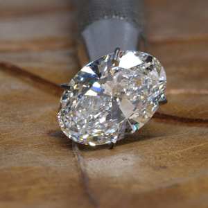 Diamant de laboratoire de forme ovale de 2,50 carats, non monté, pour bague de fiançailles, pour bijoux personnalisés, diamant CVD écologique - Product Image 4