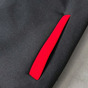 2025 nouveau Style veste universitaire personnalisée haute qualité laine et cuir manches OEM vente en gros hiver Letterman Chenille Patch veste - Product Image 2