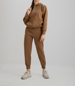 Tenues streetwear respirantes 2 pièces pour femmes : sweat-shirt à col montant et fermeture éclair à manches longues et ensemble jogging - Product Image 6