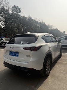 Livraison rapide pour Mazda CX-5 2.0L 2WD Smart Edition 2.0L L4 155HP 2022 - Product Image 6