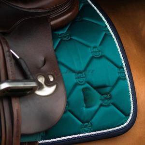 Cómoda almohadilla de sillín inglesa, diseño acolchado transpirable, forro suave, duradero, calidad perfecta para la comodidad del caballo - Product Image 6