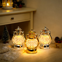 Mini lanterne à LED de style lampe à huile rétro, en plastique texturé cristal, lumière décorative pour Noël, les fêtes, la maison et la décoration de table