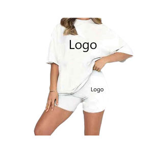 Ensemble sweat-shirt et short à col rond de couleur unie avec logo personnalisé pour femmes ensemble 2 pièces décontracté ample pour l'été - Product Image 2