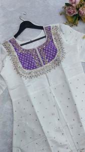 Doté d'un magnifique ensemble lourd magnifiquement décoré Brodé et fonctionnel, il est associé à un plazzo assorti - Product Image 6