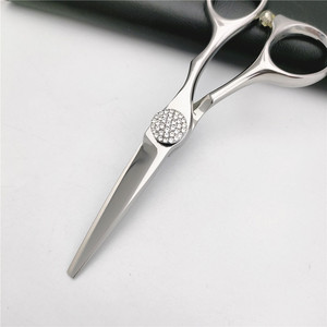 Juego de tijeras de peluquero profesional de 4,5 pulgadas, tijeras de corte de pelo con acabado de diamante elegante con mango de cerámica y Punta de hoja afilada - Product Image 3
