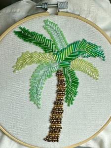 Super Offre sur les Colliers à Perles en Résine Tendance, Chaînes à Breloques pour les Fêtes ou les Cadeaux par bh crafts - Product Image 4