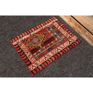 พรมตุรกีวินเทจขนาดเล็ก 2x2.8 ฟุต ลายเรขาคณิตสีแดงพร้อมลวดลายดอกไม้ - Product Image 3