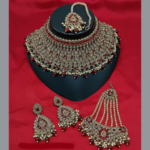 Conjunto de collar de Gargantilla chapado en oro real con piedras austriacas y cuentas delicadas, ideal para ocasiones especiales - Product Image 3