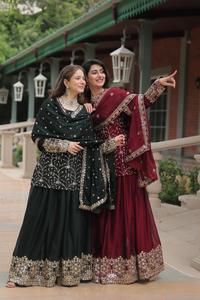 Costume de créateur en Georgette Sharara noir avec broderie et costume de mariage Zari par Maruti Fashion - Product Image 5