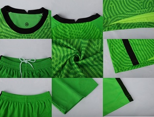 Maillot de football sportif personnalisé pour hommes et kit complet d'uniformes de football en polyester uni respirant pour les fans et les joueurs - Product Image 2