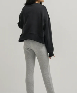 Personnalisé à bas prix vêtements de sport pour femmes sweat-shirt à col rond en coton sweat-shirt à épaules tombantes pour femmes - Product Image 3