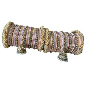 Conjuntos Churiyan nupciales paquistaníes Última colección Brazaletes Churiyan nupciales hechos a mano para mujer disponibles - Product Image 1