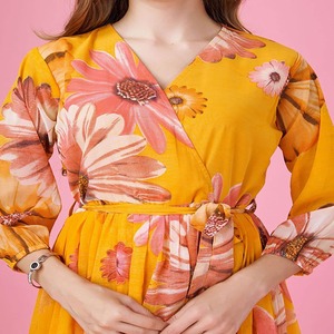 เดรสมินิเดรสสั้นสำหรับผู้หญิงเดรสมินิเดรสคอวีมีสายคล้องไหล่แต่งระบายลูกไม้มาใหม่สำหรับงานปาร์ตี้สำนักงานฤดูร้อน - Product Image 4