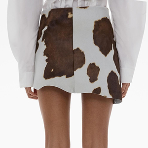 Jupe en cuir de vachette personnalisable de haute qualité, design tendance, vêtement de mode haut de gamme - Product Image 4