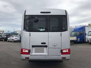 Autobús Toyota Coaster Seminuevo 2018 2019 con 12 Meses de Garantía en Venta Online - Product Image 2
