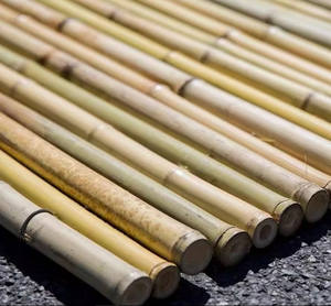 Poteaux de bambou poteaux de bambou construction décoration de la maison en gros du Vietnam - Product Image 4