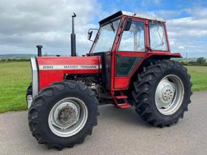รถแทรกเตอร์ฟาร์ม Massey Ferguson MF290 มือสอง 80 แรงม้า ขับเคลื่อน 4 ล้อ ระบบเกียร์แบบเฟือง  ชิ้นส่วนหลัก เครื่องยนต์และเกียร์บ็อกซ์ - Product Image 6