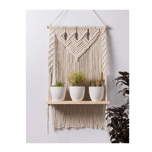 ชั้นแขวนผนังทำจากผ้าฝ้ายทำจากไม้สนสไตล์โบฮีเมียนแบบทันสมัยสำหรับตกแต่งบ้านในวันครบรอบแต่งงานวันเกิด - Product Image 3