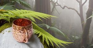 La tasse en cuivre pur faite à la main avec un design attrayant et une poignée ronde garde les boissons saines au chaud-Tasse en cuivre unique - Product Image 2