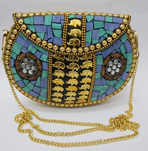 Xu Hướng Tyantra Phụ Nữ Ly Hợp Túi Xách Mới Thiết Kế Mới Nhất Thời Trang Hấp Dẫn Bạc Màu Rắn Hiện Đại Kim Loại Đính Cườm Độc Đáo - Product Image 1