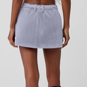 Mini jupe en velours côtelé pour femme-Jupe taille haute tendance avec fermeture à boutons, parfaite pour les vêtements décontractés et la mode Streetwear - Product Image 5