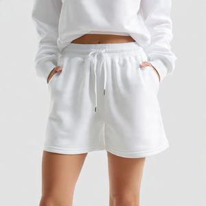 Conjunto de Pantalones Cortos Deportivos Blancos de Felpa para Mujer, Sudadera Corta, Pantalones Cortos Deportivos, Conjunto de Dos Piezas, Ropa Deportiva de Invierno, Conjunto de Pantalones Cortos Deportivos de Felpa para Mujer - Product Image 4