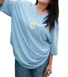 Camiseta de cuello redondo de algodón 100% para mujer, diseño de logotipo personalizado, estilo informal, venta al por mayor, Media manga transpirable de alta calidad, hombro caído - Product Image 5