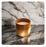 Pots à bougie avec logo personnalisé avec jet de parfum de qualité supérieure et design élégant idéal pour les cadeaux et l'aromathérapie