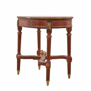 Mesa Auxiliar Redonda de Lujo de Caoba con Incrustaciones Florales y Detalles Ornamentales de Latón Dorado para Decoración Clásica de Sala de Estar - Product Image 3