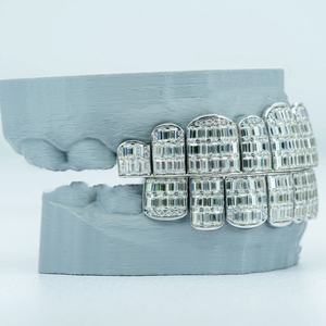 <b>Silver</b> Plated Luxury Hip Hop Unisex Party Baguette Cut Moissanite Custom Iced Emerald Cut VVS Moissanite Teeth Grillz - Product Image 2
