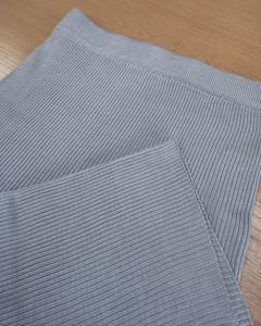 La oPcióN PoPUlAr Esta es una cómoda Falda de tubo de punto de algodón de estilo occidental para mujeres con cintura elástica. - Product Image 3