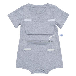 Body de Algodón 100% Estilo Personalizado Color Gris Jaspeado para Niños, con Acceso al Vientre para Catéter G-Tube, Ostomía y Necesidades Especiales, para Verano - Product Image 3