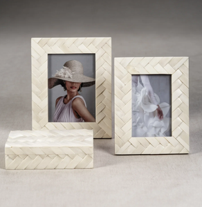 Marco de fotos con incrustaciones de hueso personalizado hecho a mano patrón elegante pieza de acento de decoración del hogar personalizada única - Product Image 4