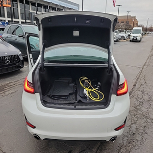 ¡Oferta Imperdible! BMW 330i RWD 2022 Súper Limpio, Motor 2.0L de 4 Cilindros en Línea, Turboalimentado, Automático, Blanco, Sedán de Lujo - Product Image 6