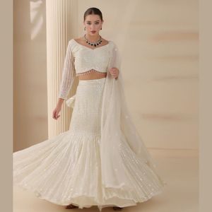 Lehenga de red de corte de pescado Rosa rubor elegante con trabajo de bordado a mano pesado perfecto para todas las ocasiones de La India al por mayor en precio - Product Image 1