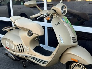 NOUVEAU Scooter-Moto <span class=keywords><strong>Vespa</strong></span> <span class=keywords><strong>946</strong></span> Dragon 2026 - Product Image 1