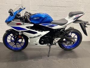 La Mejor Calidad en Motos GSXR125 con Conducción sin Llave de 4 Millas - Product Image 5