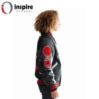 Blouson Bomber Varsity Unisexe Bleu Personnalisé Style Formel Homme avec Broderies et Patchs Manches en Cuir de Lapin 100% Laine Imperméable