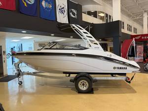 Mejores Ventas para 2020-2026 YA/\//AHA 195S 19 pies JETSB0AT Nuevo |   Usado |   Original |   Listo para enviar - Product Image 5