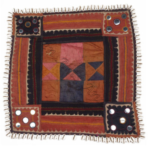 Patchs ethniques brodés multicolores vintage de Kutch, à coudre, patch de collier indien de Kutch, pièce de couture fournie, miroir indien de Kutch - Product Image 2